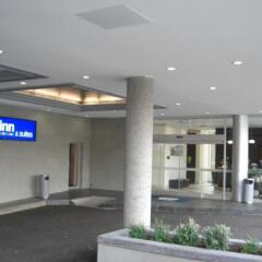 Отель Park Inn & Suites by Radisson, Vancouver Канада, Ванкувер - отзывы, цены и фото номеров - забронировать отель Park Inn & Suites by Radisson, Vancouver онлайн парковка