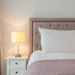 Отель 1 Bedroom Flat in Surrey Quays With Balcony Великобритания, Лондон - отзывы, цены и фото номеров - забронировать отель 1 Bedroom Flat in Surrey Quays With Balcony онлайн комната для гостей фото 4