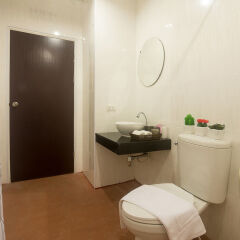 Отель Green Leaf Hostel Таиланд, Пхукет - отзывы, цены и фото номеров - забронировать отель Green Leaf Hostel онлайн ванная фото 2