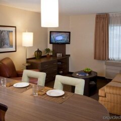Отель Candlewood Suites Jersey City - Harborside интерьер отеля