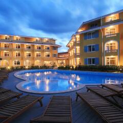 Отель Blue Orange Beach Resort бассейн