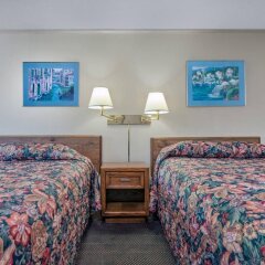 Отель Knights Inn Columbus Downtown комната для гостей фото 4