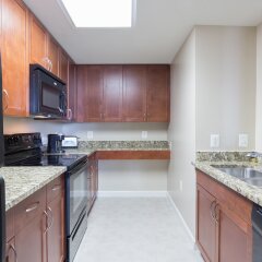 Апартаменты Luxury Apartments By White House в номере