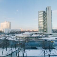 Гостиница Apartmenty Uyut Stalinsky Ampir в Москве отзывы, цены и фото номеров - забронировать гостиницу Apartmenty Uyut Stalinsky Ampir онлайн Москва балкон