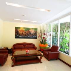 Отель Calypzo Bangkok интерьер отеля