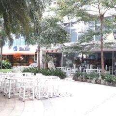 Апартаменты Bluesky Serviced Apartment Airport Plaza