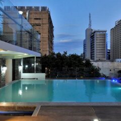 Wellcome Hotel бассейн