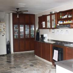 Отель Colombian Home Hostel Cali Колумбия, Кали - отзывы, цены и фото номеров - забронировать отель Colombian Home Hostel Cali онлайн питание