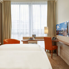 H+ Hotel Berlin Mitte комната для гостей