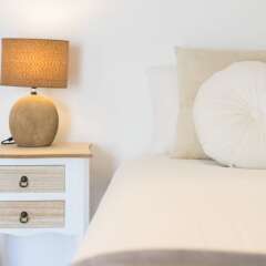 Отель Rato Cozy 3BR w/balcony - by LU Holidays Португалия, Лиссабон - отзывы, цены и фото номеров - забронировать отель Rato Cozy 3BR w/balcony - by LU Holidays онлайн сейф в номере