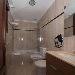Отель Pensión Residencia A Cruzán - Adults Only ванная фото 2