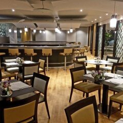 Отель Nash Airport Hotel Швейцария, Куантрен - 2 отзыва об отеле, цены и фото номеров - забронировать отель Nash Airport Hotel онлайн гостиничный бар