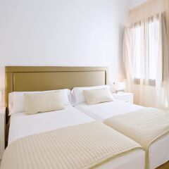 Habitat Suites Gran Vía 17 Hotel комната для гостей фото 4