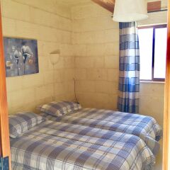 Отель Qronfla Farm Five Stars Holiday House Мальта, Зеббудж - отзывы, цены и фото номеров - забронировать отель Qronfla Farm Five Stars Holiday House онлайн комната для гостей фото 5