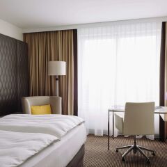 Отель Pullman Berlin Schweizerhof комната для гостей фото 5