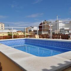 Отель Hostal Vila del Mar Испания, Льорет-де-Мар - 3 отзыва об отеле, цены и фото номеров - забронировать отель Hostal Vila del Mar онлайн бассейн фото 3
