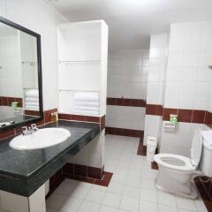 Отель PSB1 Apartment Таиланд, Бангкок - отзывы, цены и фото номеров - забронировать отель PSB1 Apartment онлайн ванная