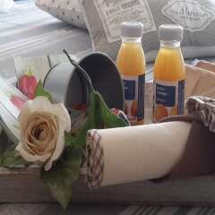 Отель Betì House Hearts and Roses Guesthouse в номере