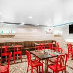 Отель Courtyard by Marriott New York Manhattan/Times Square гостиничный бар