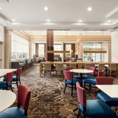 Отель Residence Inn Chattanooga Near Hamilton Place гостиничный бар