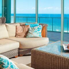 Отель The Waterford on Main Beach спа