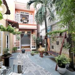 Отель Green Garden Homestay фото 14