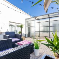 Отель Apartamento Travel Habitat Ático Comedias