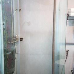 Supicha Pool Access Hotel ванная