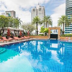 Отель Ascott Sathorn Bangkok бассейн фото 3