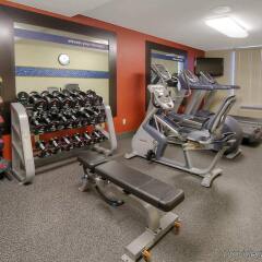 Отель Hampton Inn Milpitas фитнесс-зал