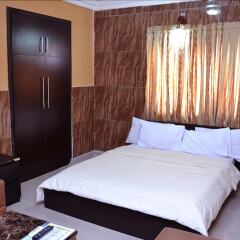 Отель Inglesias Hotels комната для гостей фото 4