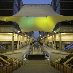 Отель The Boulevard Arjaan by Rotana бассейн
