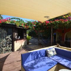 Отель Katamah Guesthouse Треже-Бич бассейн