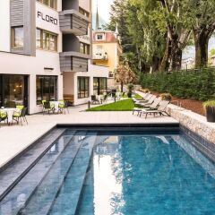 Flora Hotel & Suites Меран бассейн