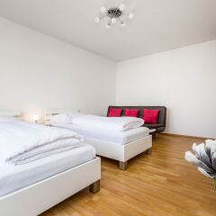 Апартаменты Apartment Deutz Кёльн комната для гостей фото 4