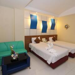 Camelot Hotel Pattaya сейф в номере
