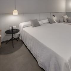 Отель GHT Miratge - Adults Only Испания, Льорет-де-Мар - отзывы, цены и фото номеров - забронировать отель GHT Miratge - Adults Only онлайн комната для гостей фото 3