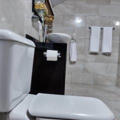 Janjay Hotel in Accra, Ghana from 99$, photos, reviews - zenhotels.com bathroom