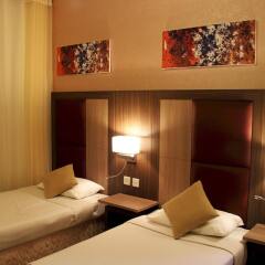 Отель Spark Residence Deluxe Hotel Apartments ОАЭ, Шарджа - отзывы, цены и фото номеров - забронировать отель Spark Residence Deluxe Hotel Apartments онлайн комната для гостей фото 3