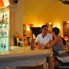 Отель Marina Fiesta Resort & Spa All - Inclusive гостиничный бар