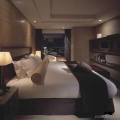 Отель The Strings By Intercontinental Tokyo Токио спа