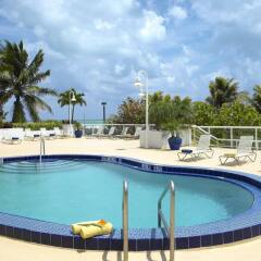 Отель Best Western Atlantic Beach Resort США, Майами-Бич - - забронировать отель Best Western Atlantic Beach Resort, цены и фото номеров бассейн