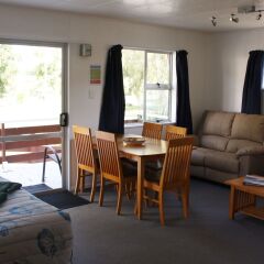 Отель Whanganui River Top 10 Holiday Park комната для гостей фото 3