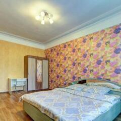Отель Guest House Family Москва сейф в номере