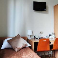 Отель Maly Krakow Aparthotel сейф в номере