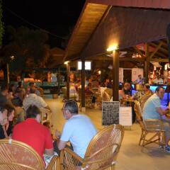 Отель Belcehan Beach питание