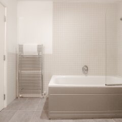 Отель Roomspace Apartments -Princes House Великобритания, Культурный квартал - отзывы, цены и фото номеров - забронировать отель Roomspace Apartments -Princes House онлайн ванная