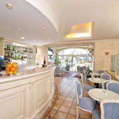 Hotel Parco dei Principi гостиничный бар фото 2
