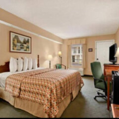 Baymont by Wyndham Ozark in Ozark, United States of America from 93$, photos, reviews - zenhotels.com guestroom photo 4