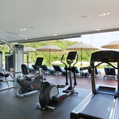 Отель Twin Sands Resort and Spa A204 фитнесс-зал